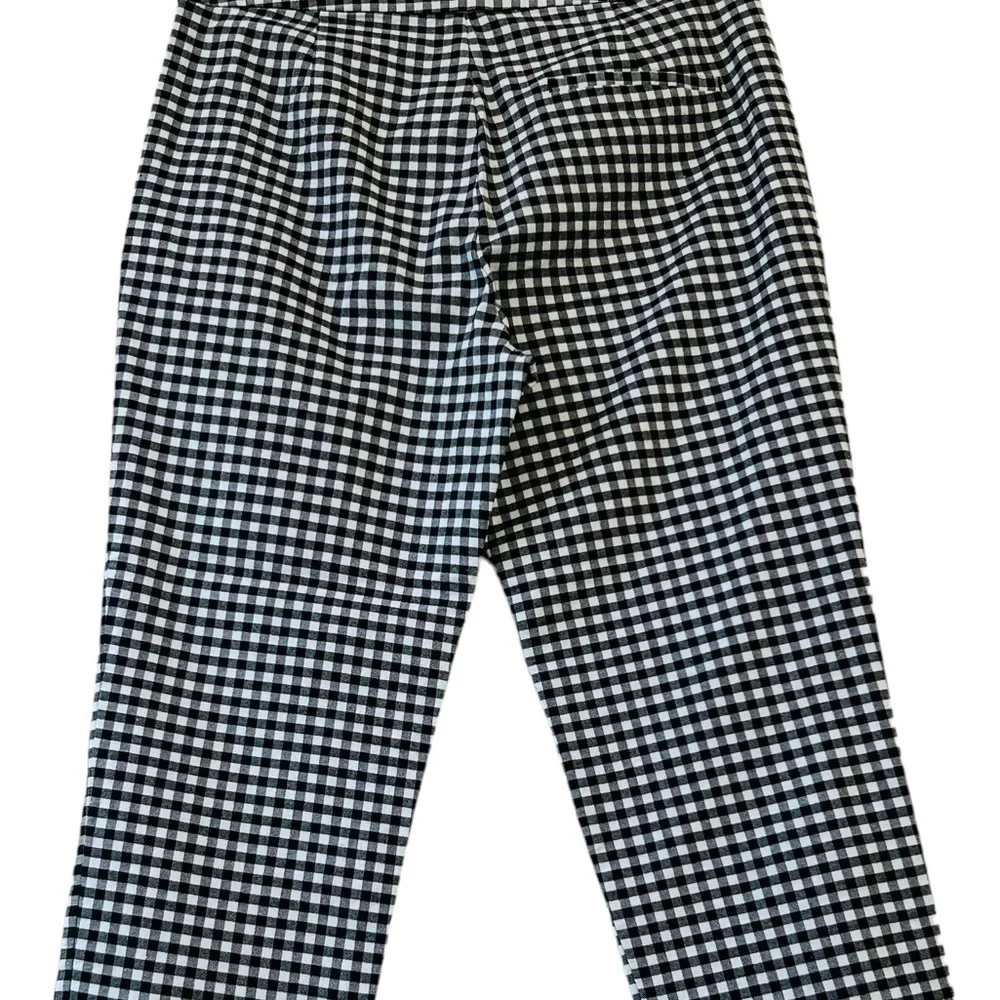Zara Women’s Black White Gingham Ankle Cropped Pants Ruffle Trim Size M - Picture 3 of 14